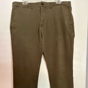 Men's TOMMY HILFIGER Olive Chino Pants